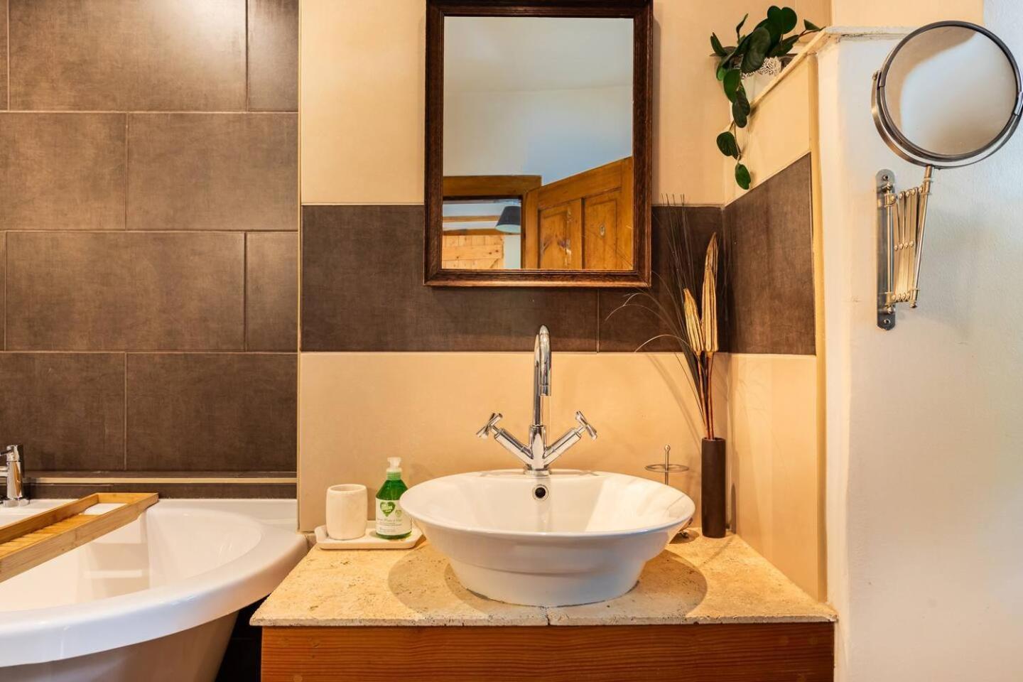 Holiday Home Katric Камно Екстер'єр фото